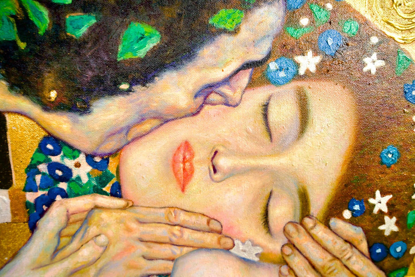 The Kiss – ผลงานชิ้นเอกของ Gustav Klimt ที่สร้างสรรค์ใหม่โดยปรมาจารย์ Apollon | 200 x 200 ซม. 